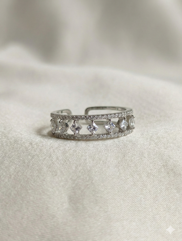 Omira Radiant Geometry Ring